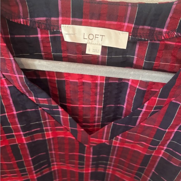 LOFT Red and Blue Flutter Sleeve Blouse - Picture 9 of 13